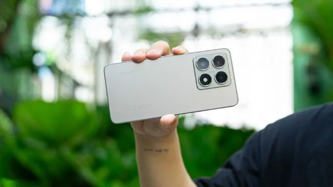 Thiết kế bên ngoài Xiaomi 14T có phần sang trọng hơn