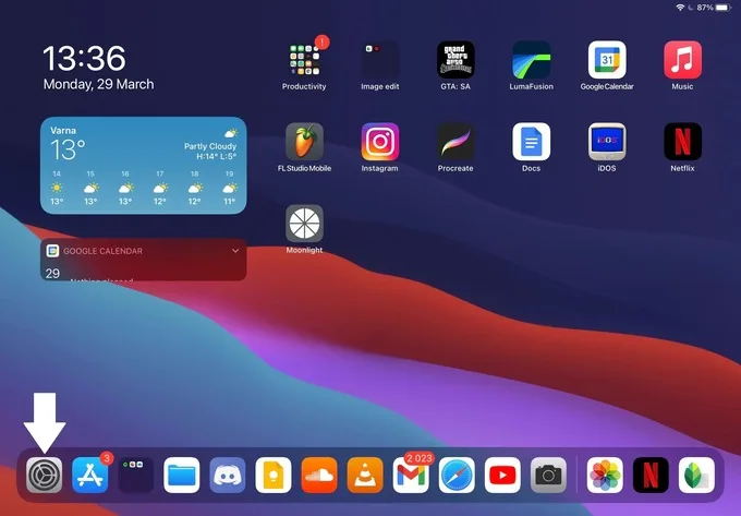 Mở ứng dụng Cài đặt (Settings) trên màn hình chính của iPad