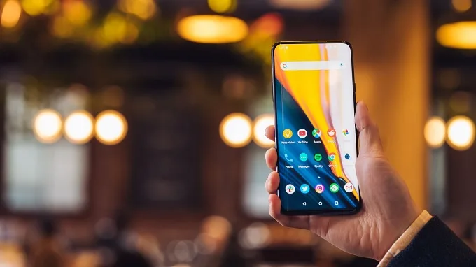 Màn hình tràn viền cực đã của OnePlus 7 Pro