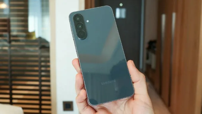 Ngoại hình bên ngoài Galaxy A56