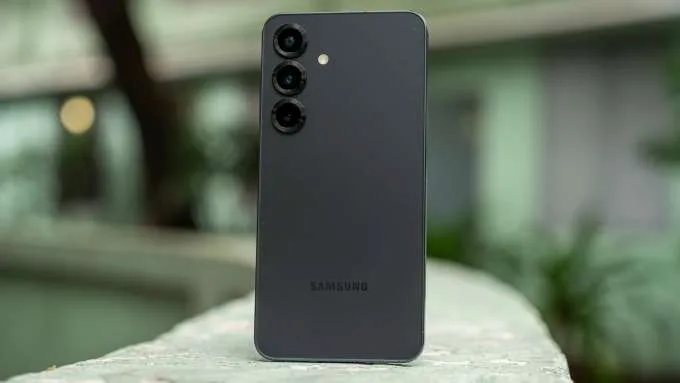 Những thiết bị Samsung đang nhận One UI 8 beta