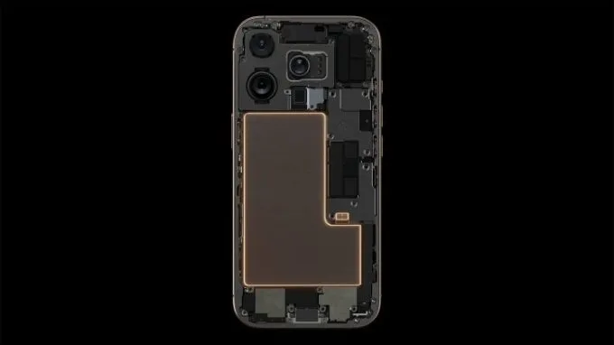 Vì sao Apple và Samsung vẫn chưa vội chuyển sang pin silicon?