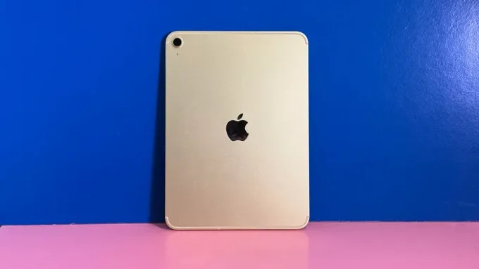 iPad là dòng máy tính bảng do Apple phát triển
