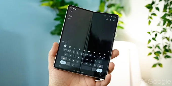 Galaxy Z Fold sẽ có bố cục bàn phím mới do Google phát triển