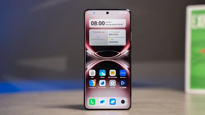Màn hình Vivo X200 Ultra
