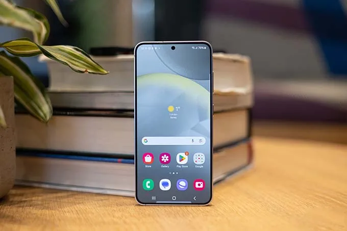 Màn hình Samsung S24 Plus hiển thị cực sắc nét