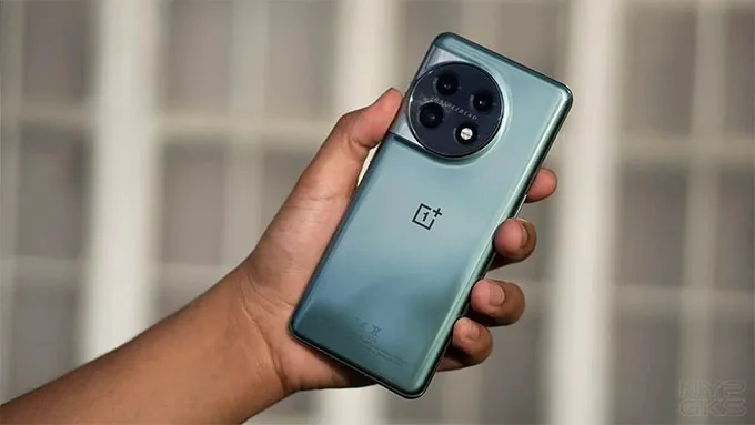 Chất lượng hiển thị và thiết kế OnePlus 11