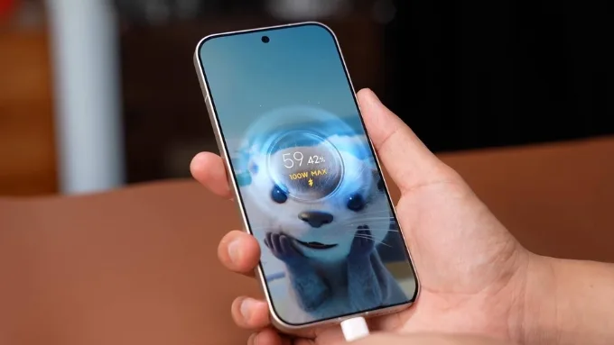 So sánh Samsung Galaxy S26 Plus và Xiaomi 17 Pro Max về pin