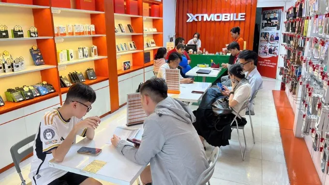 Mua tai nghe chụp tai, nhét tai chính hãng, giá tốt tại XTmobile
