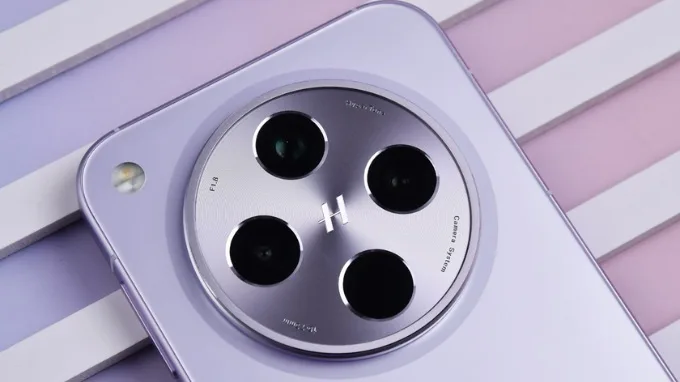 OPPO Find X8s Plus