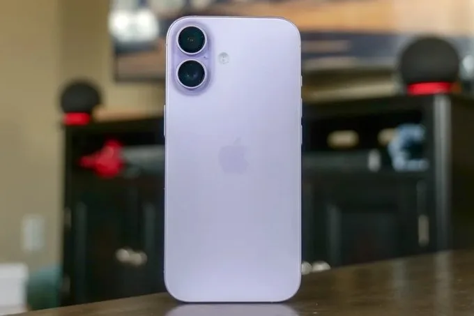 iPhone 17 bản tiêu chuẩn bán vượt kỳ vọng