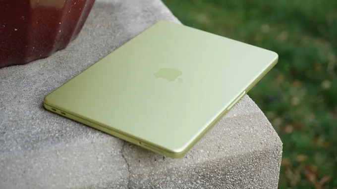 MacBook Neo trung thành với kiểu dáng laptop truyền thống