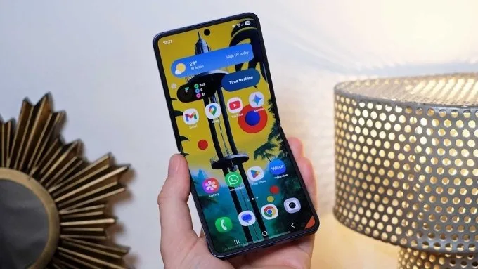 Gọn gàng mà vẫn có màn hình lớn