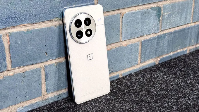 OnePlus 13 đã sẵn sàng trở thành một chiếc điện thoại đáng sở hữu trong năm 2025