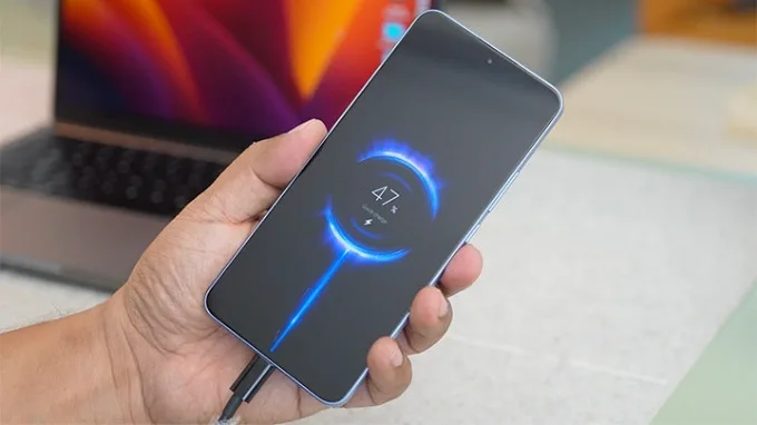 Xiaomi 13T Pro có công suất sạc lên đến 120W