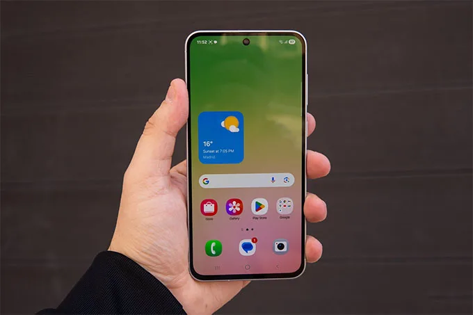  Galaxy A56 5gG có màn hình Super AMOLED 6,7 inch lớn hơn