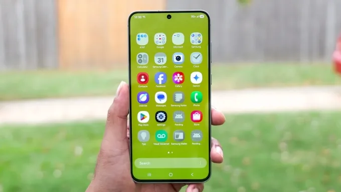 Dù thông số độ phân giải không bằng đối thủ, Samsung vẫn tối ưu trải nghiệm hình ảnh rất hiệu quả