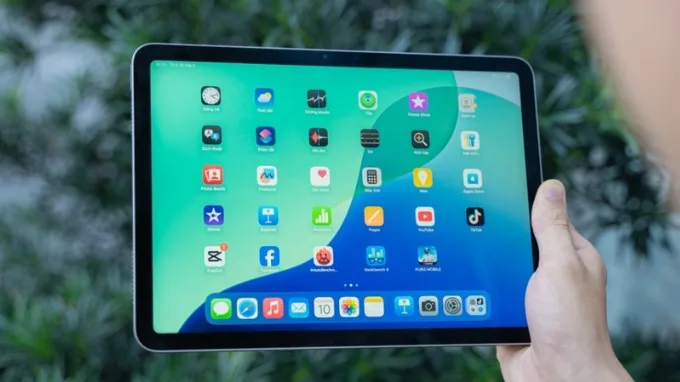 iPad Air M3 11 inch sở hữu màn hình Liquid Retina nhỏ gọn hơn