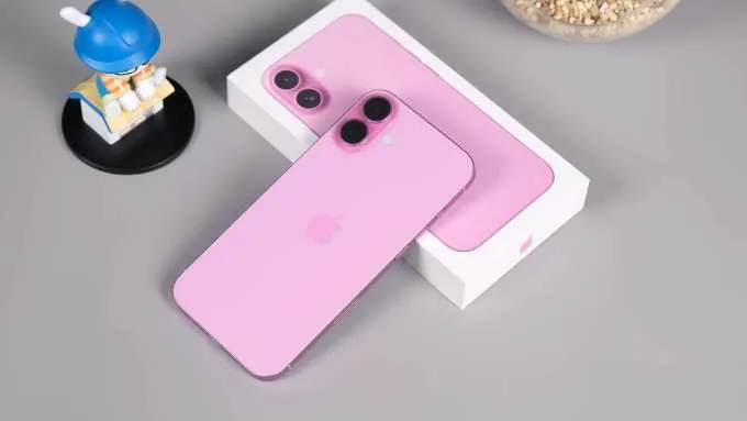 Ngoại hình thời trang của iPhone 16 Plus cũ