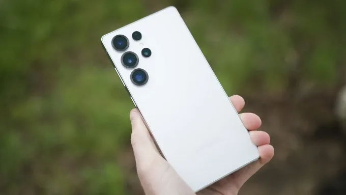 Snapdragon 8 Elite Gen 6 có gì mới và điện thoại nào sẽ trang bị chipset này