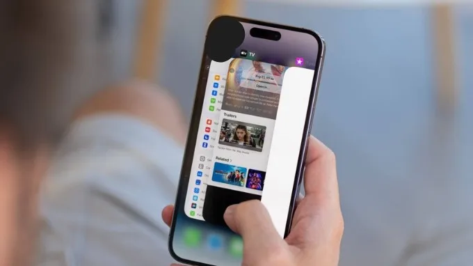 Dấu hiệu nhận biết màn hình iPhone bị chảy mực