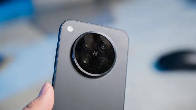 Đánh giá cụm camera Oppo Find X8s