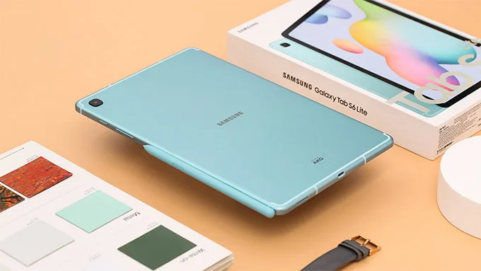 goại hình giữa Galaxy Tab S7 FE và Galaxy Tab S6 Lite khá tương đồng nhau