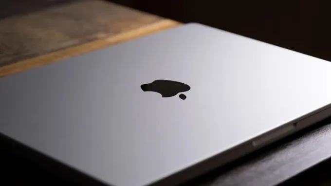 Ở phần đánh giá MacBook Pro M5 Max, thiết kế là yếu tố không mang tính đột phá