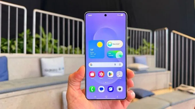 Màn hình Samsung Galaxy S25 Edge