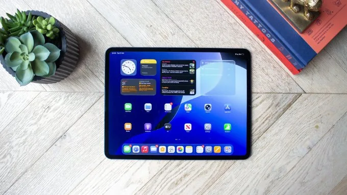 Màn hình hiển thị iPad Pro M5