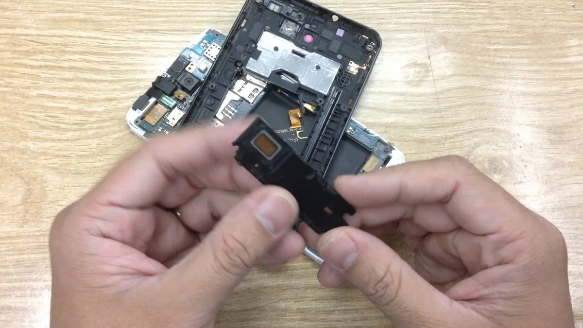 Thay loa ngoài Galaxy Note 4 - hình ảnh sản phẩm