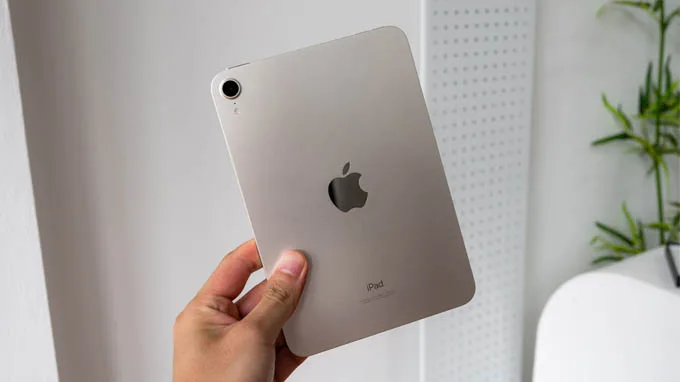 iPad Mini 6 256GB 4G có ngoại hình nhỏ gọn