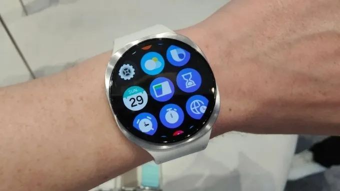 màn hình của Đồng hồ Samsung Galaxy Watch 8 40mm (LTE)