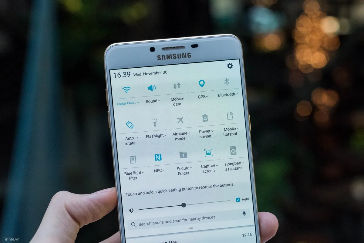 3922298_samsung-galaxy-c9-pro-xtmobile-12