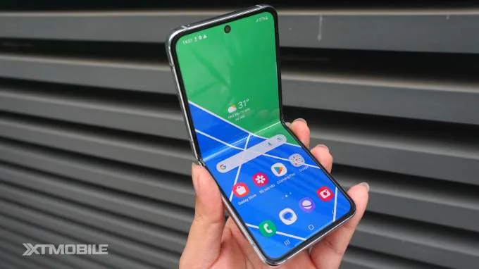 Màn hình gập chất lượng của Samsung Galaxy Z Flip 5 512GB