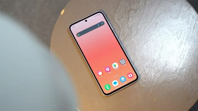 Điện thoại Galaxy A55 5G chính hãng được trang bị màn hình Super AMOLED 6,6 inch 