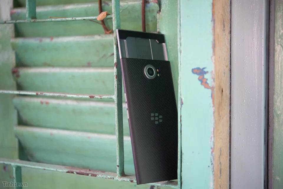 3584219_review_Danh_gia_blackberry_priv-11