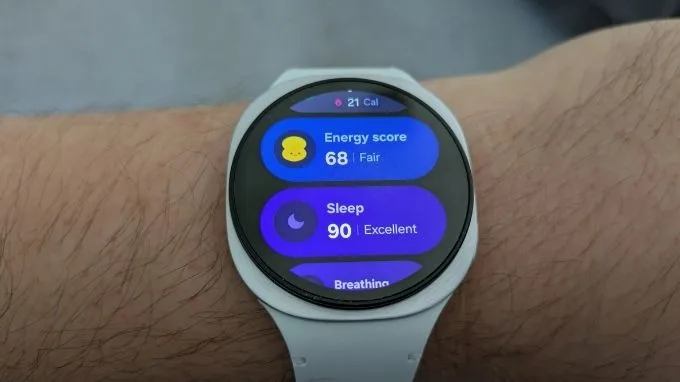 chế độ theo dõi sức khỏe của Đồng hồ Samsung Galaxy Watch 8 40mm (LTE)