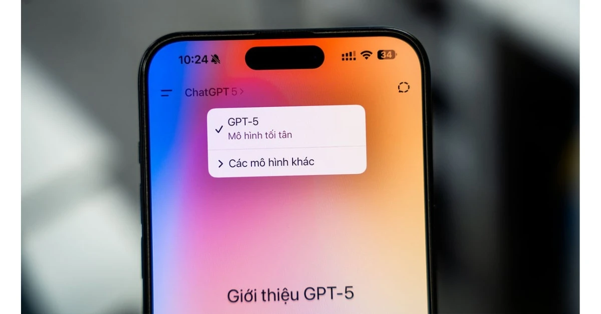 Đánh giá ChatGPT-5: Nhanh hơn, lập trình thông minh hơn!