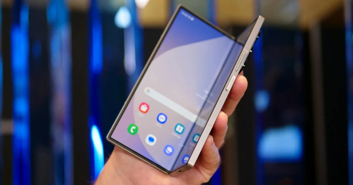 Mở hộp trên tay Galaxy Z Fold 6: Thiết kế mỏng nhẹ, Snapdragon 8 Gen 3 và trang bị Galaxy AI