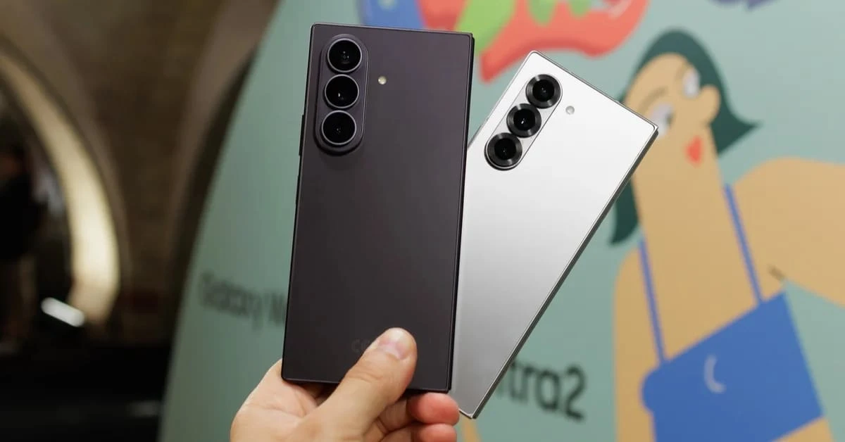 So sánh Samsung Galaxy Z Fold8 Ultra vs Z Fold6: Có nâng cấp đắt giá gì sau 2 năm?