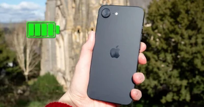 Dung lượng pin iPhone 16e bao nhiêu? Có đủ dùng không?