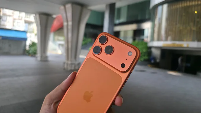 Màn hình iPhone 17 Pro Max 2TB cũ 99%