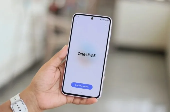 So sánh Samsung Galaxy A37 và OPPO Reno14 F về phần mềm