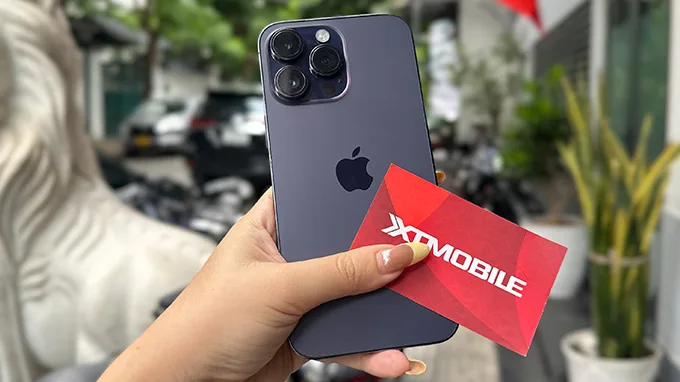 iPhone 14 Pro 128GB với thiết kế Dynamic Island và khung thép