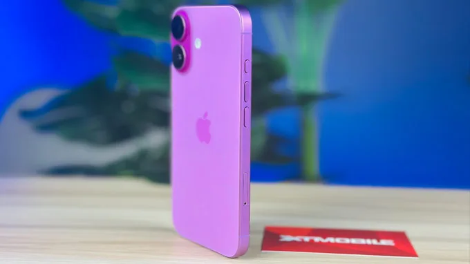 Cụm camera kép trên iPhone 16 128GB