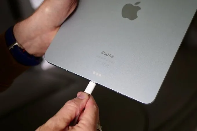 Các lỗi thường gặp trên iPad Air