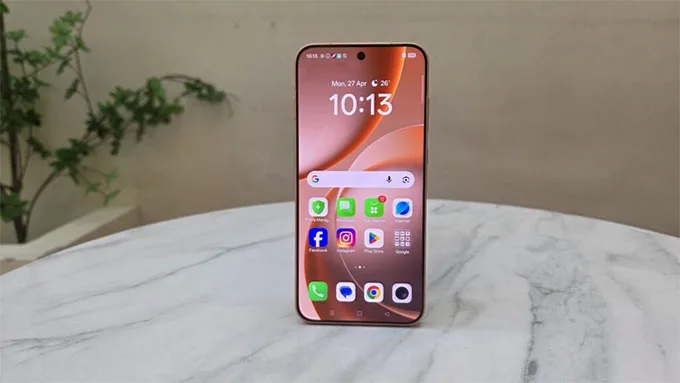 Màn hình LTPS AMOLED 6.59 inch của Find X9s 