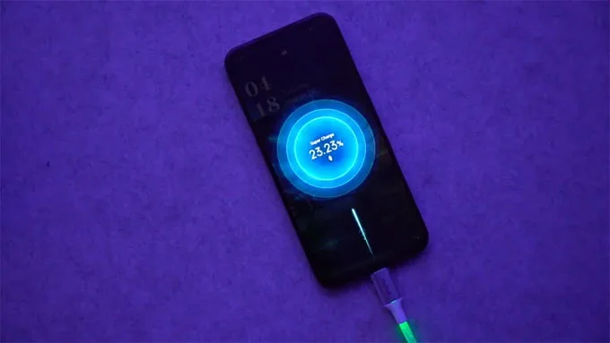 Neo 5 GT 5G có pin dung lượng lên đến 6.210mAh