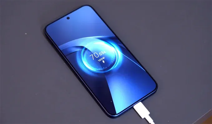 Xiaomi 17T Pro trang bị viên pin 7.000mAh